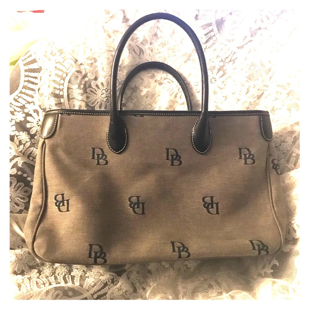 Lightly used Dooney & Bourke tote